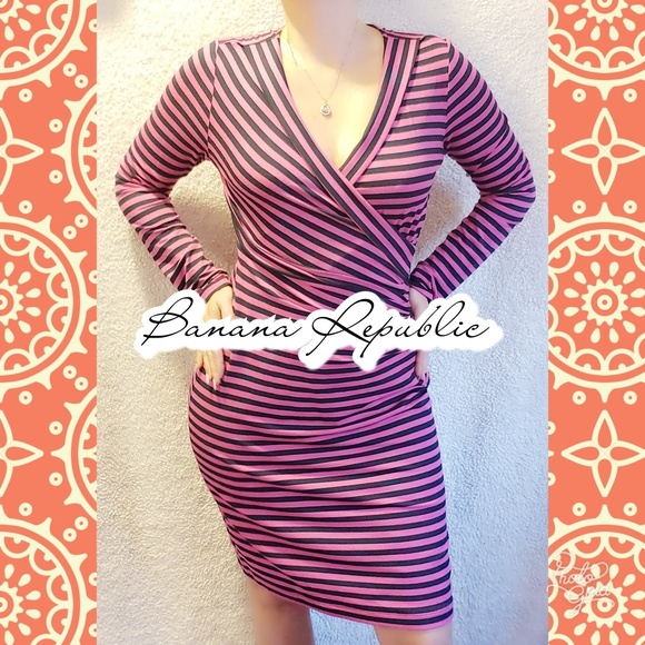 Banana Republic Dresses & Skirts - Wrap dress stripes banana Republic sz medium